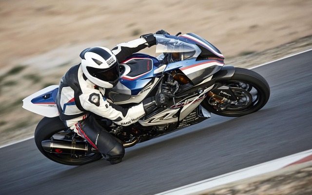 BMW HP4 RACE
