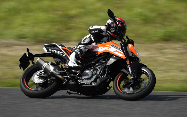 2017年式 KTM 250DUKE