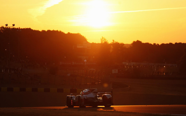 ルマン24時間耐久レース2017年を走るトヨタ車　(c) Getty Images