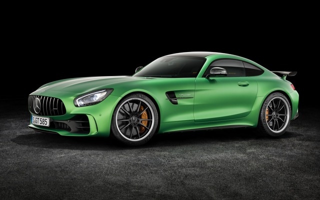 メルセデスAMG GT R