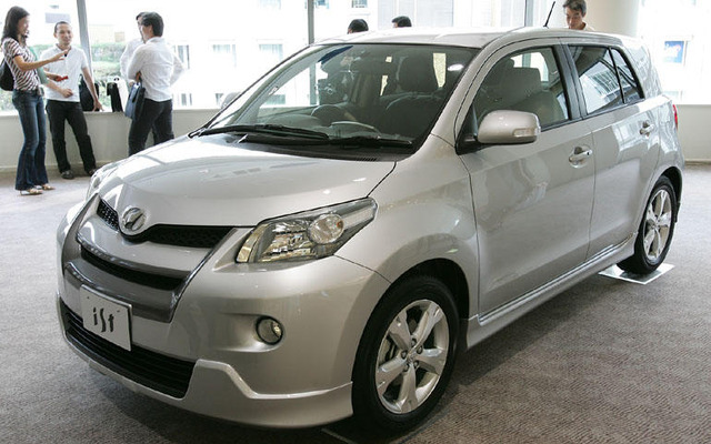 【株価】全体は3日続伸、自動車は下げる銘柄が目立つ