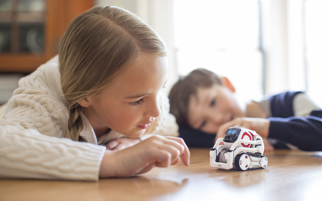 タカラトミー コズモ】“心をもつ ”AI ロボット、日本初上陸 タカラトミー コズモ】“心をもつ ”AI ロボット、日本初上陸