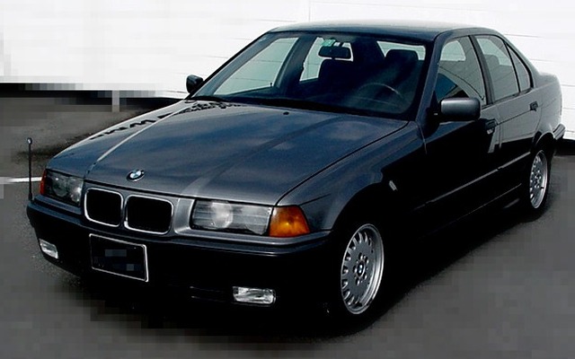 【新聞ウォッチ】外務省課長補佐逮捕、高級外車BMWも思わぬ被害者に!?