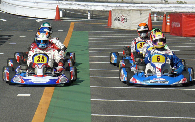 トヨタGTドライバーズ イベント…爆笑カート対決