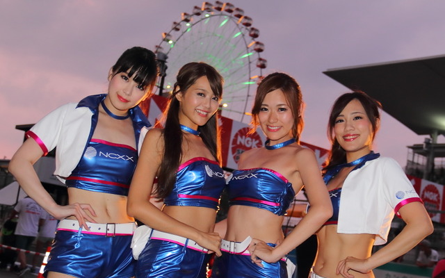 2017鈴鹿8耐 ナイトピットウォーク