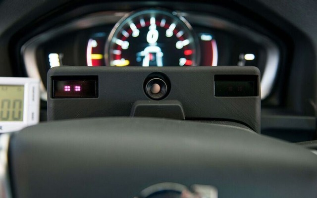 オートリブとSeeing Machines社が自動運転車向けの次世代ドライバー監視システムを共同開発