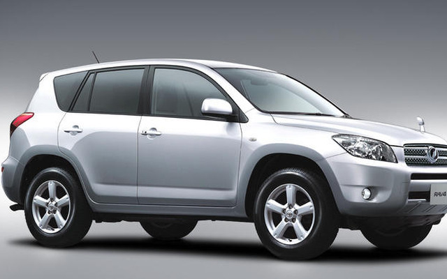 トヨタ RAV4 に特別仕様車…スマートエントリーなど