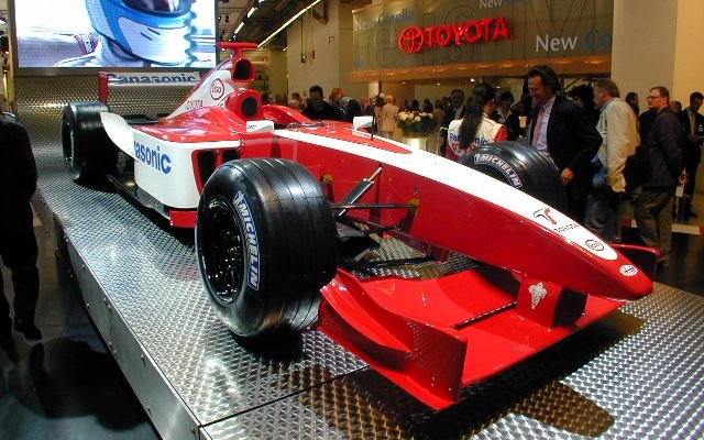 【フランクフルトショー2001速報】トヨタF1、フランクフルトでの最新情報
