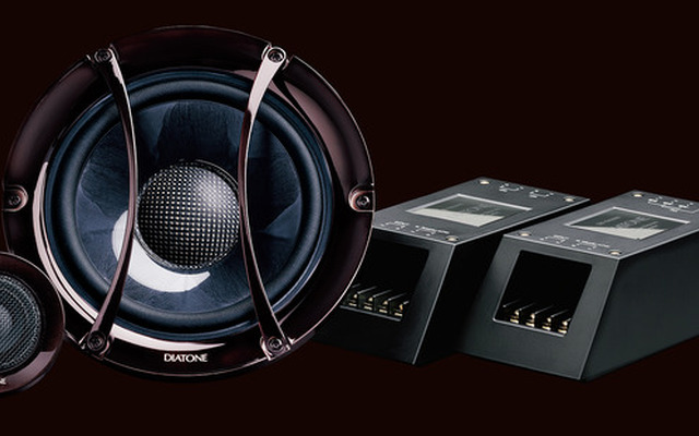 ハイエンドスピーカーの一例。ダイヤトーン・DS-SA1000。