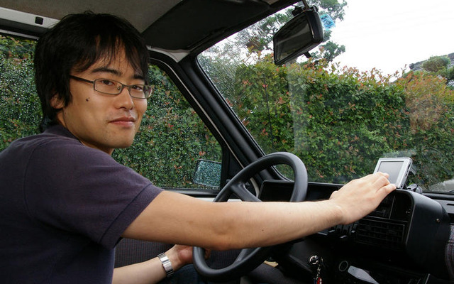 【最新カーナビ徹底ガイド2007夏】ガーミン nuvi360「古い輸入車も違和感ないシンプルデザイン」…ユーザー