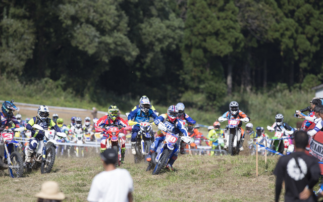 【JNCC 第7戦】シーサイドバレーのライディングを厳選［写真蔵］