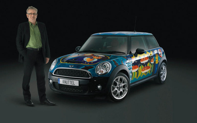 アーティスト、グラハム・ナッテルが MINI の精神を表現