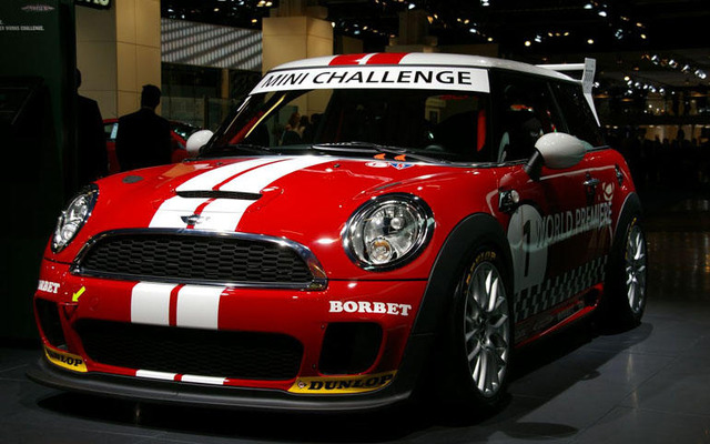 【フランクフルトモーターショー07】新型 MINI、サーキットにチャレンジ