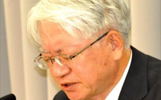 「本当に申し訳ない。慚愧の年に耐えない」とJIS取消について謝罪する川崎博也社長