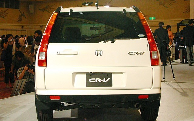 【新型ホンダ『CR-V』】デザイン・イメージ2タイプ---アメリカでは?