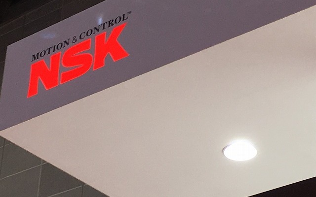 今回のモーターショーでは体験型イベントを行う部品メーカーが多い印象だが、日本精工（NSK）もそのひとつ。