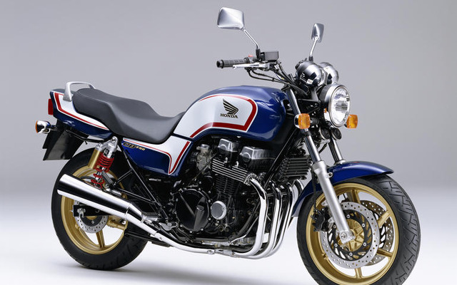 ホンダ CB750 一部改良…期間限定スペシャルも