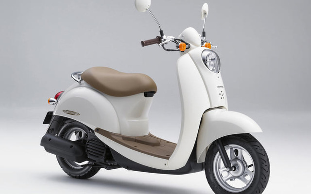 ホンダ クレアスクーピー、PGM-FIを搭載