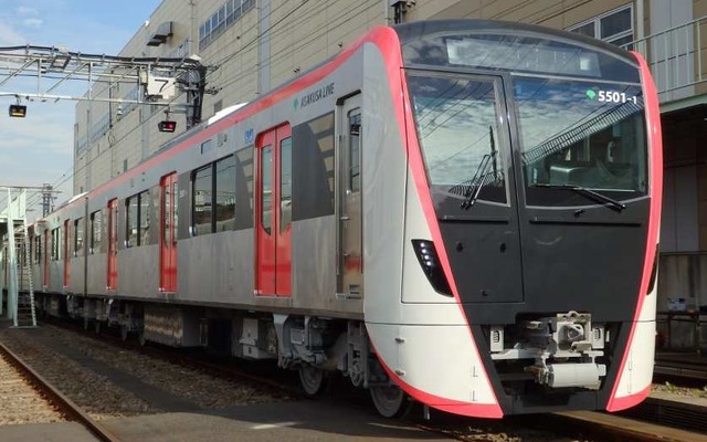 都営浅草線の新型電車「5500形」。12月のイベントで初めて展示される。