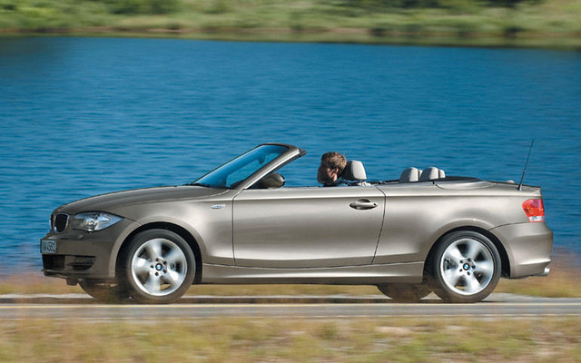 BMW 1シリーズ にコンバーチブルモデル追加