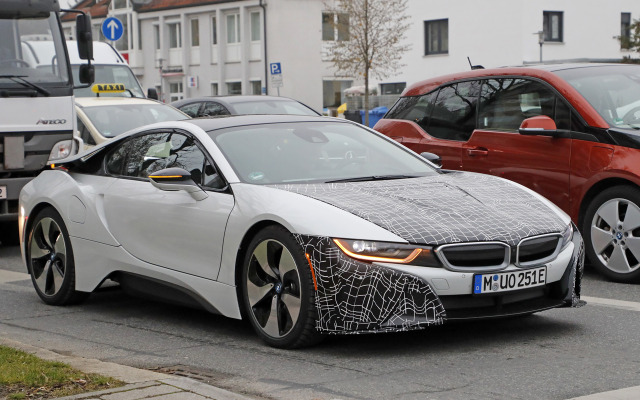 BMW i8 S スクープ写真