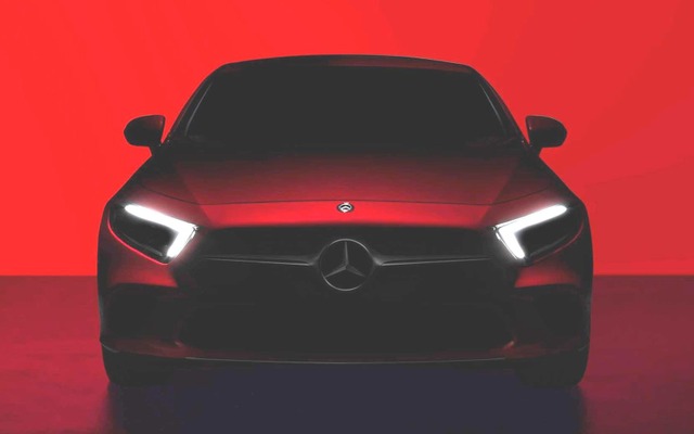 メルセデスベンツ CLS 新型のティザーイメージ