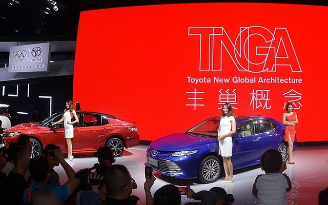 トヨタ カムリ 新型（広州モーターショー2017）