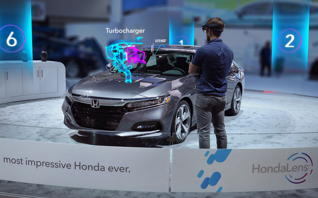 ホンダブースに導入され「HondaLens」（ロサンゼルスモーターショー2017）