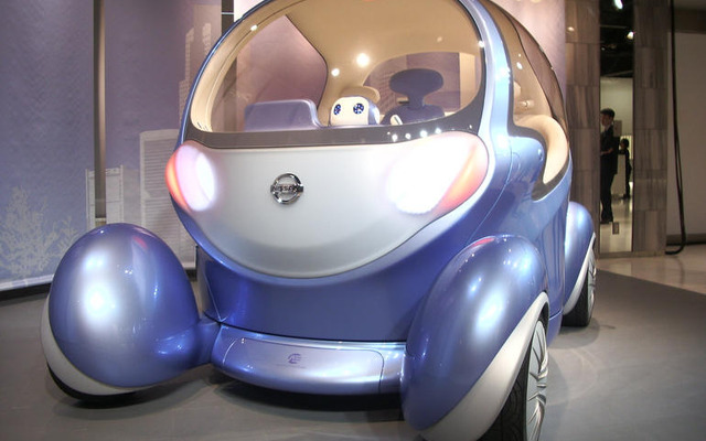 【東京モーターショー07】日産 ピボ2 …動物のしぐさやたたずまいがモチーフ