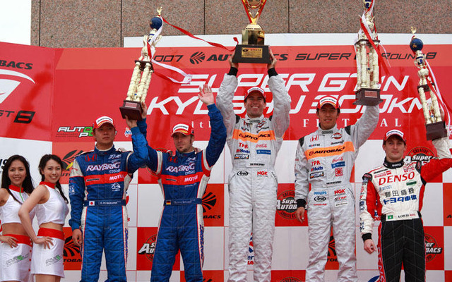 【SUPER GT 第8戦】伊藤/ファーマン組、優勝で王座獲得！