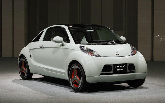 【東京モーターショー07】三菱 i MiEV SPORT…未来感を強調