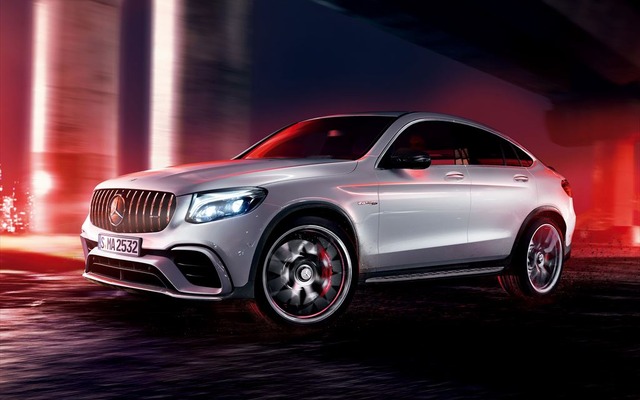 メルセデスAMG GLC63S
