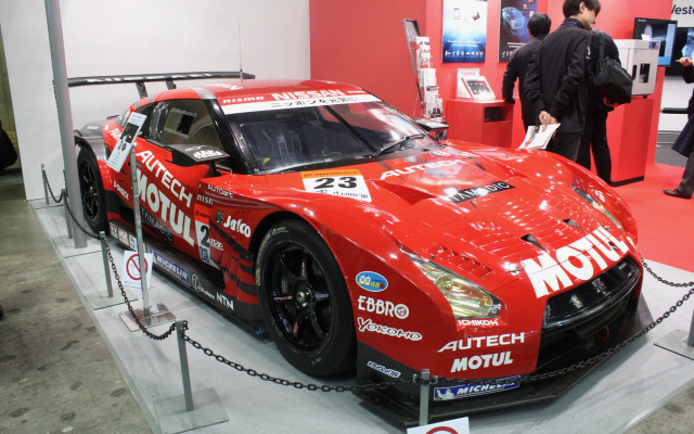 SUPER GTでは最強マシンとも言えるニスモのMOTUL AUTECH GT-R。