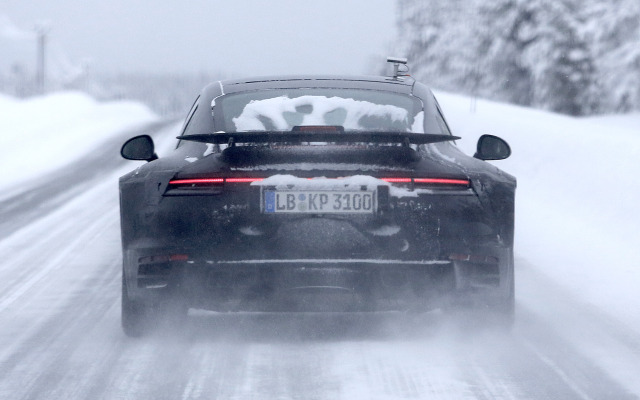 ポルシェ 911 ターボ スクープ写真