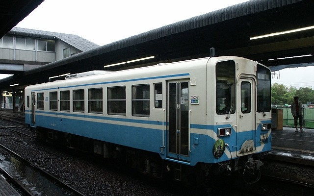 3月3日以降にサイクルトレインの運行が継続されることになった予土線の列車。