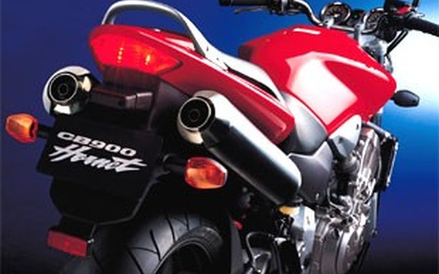 大型ネイキッドロードスポーツバイク「CB900ホーネット」発売