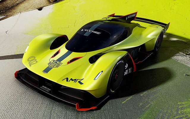 アストンマーティン・ヴァルキリー AMR PRO