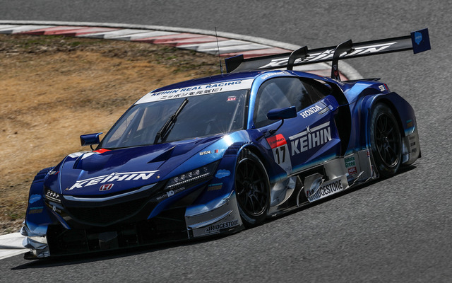 GT500クラス2日目総合トップタイムの#17 NSX。