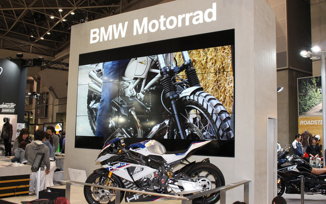 BMWは国内初披露の3車種に注目が集まる（東京モーターサイクルショー2018）