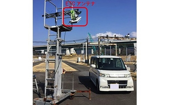 簡易ETCの試験走行状況（流出側）