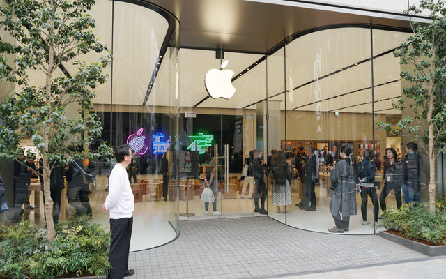 4月7日のグランドオープンを控える「Apple新宿」