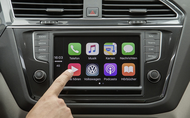 フォルクスワーゲンの最新コネクト。アップル「CarPlay」対応車に無料音楽配信サービス