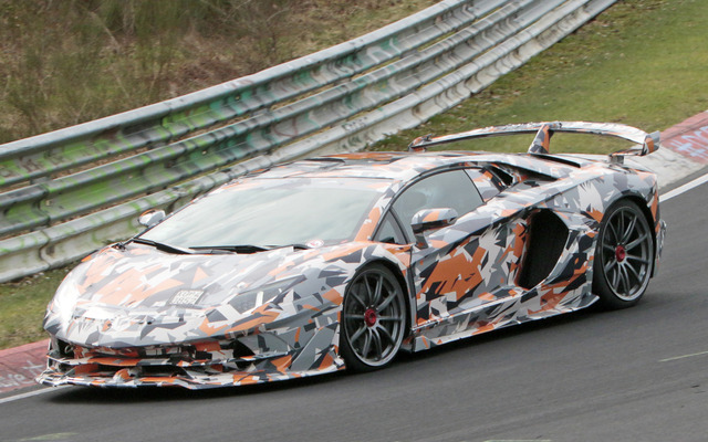 ランボルギーニ アヴェンタドール SV JOTA（イオタ）スクープ写真