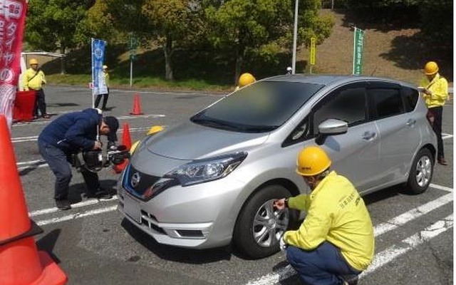 宮島サービスエリアでの点検状況