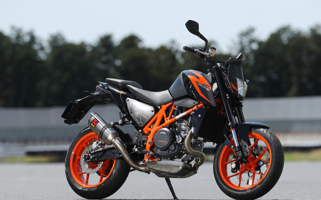 KTM 690 DUKE R