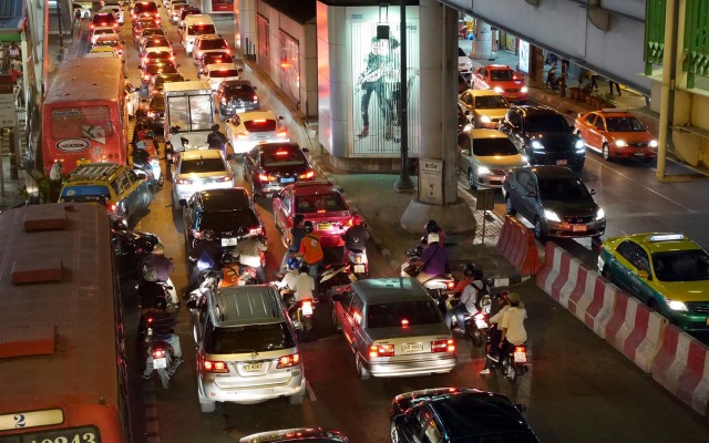 バンコクの渋滞は世界第2位という深刻さ