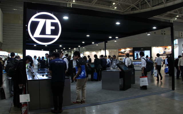 ZFブース（人とくるまのテクノロジー展2018横浜）