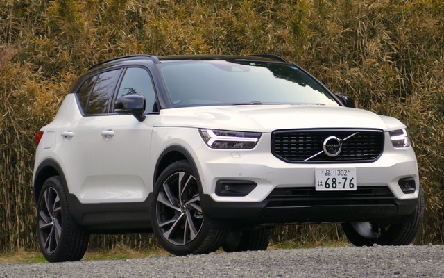 ボルボ XC40 T5 AWD R-DESIGN 1st Edition