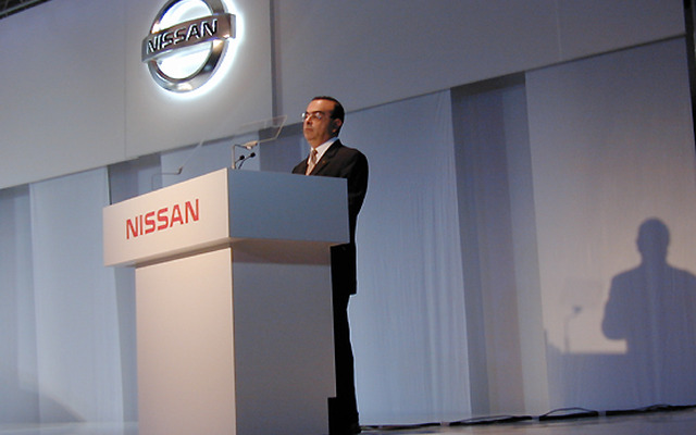 【株価】ルノーへの出資報道には平静だが……日産が続伸