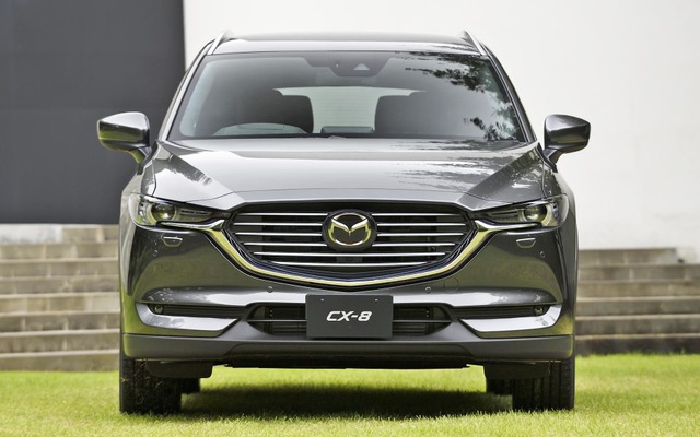 マツダ CX-8
